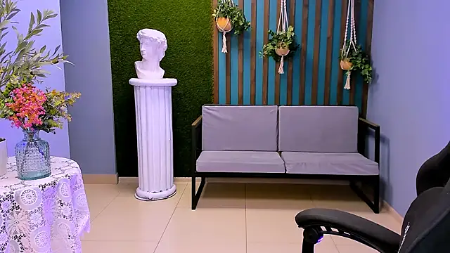 FioraMarmoris online show from November 2025 01:12:01 PM