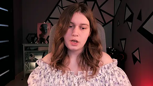 FioraMarmoris online show from November 2025 01:48:01 PM