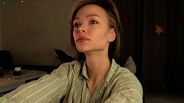 Eva Natsumi online show from November 2025 02:21:01 PM