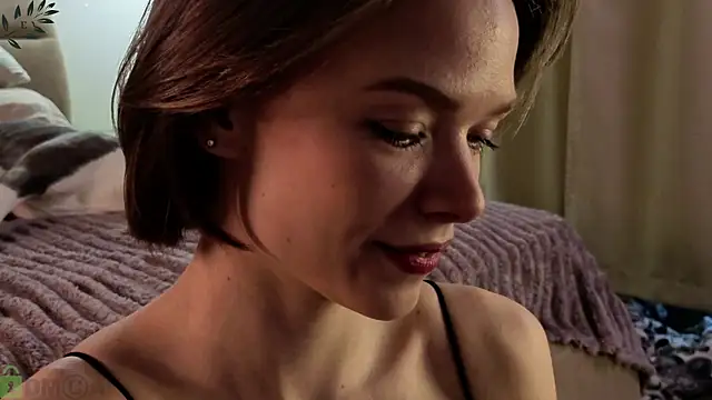 Eva Natsumi online show from December 2025 10:20:01 AM