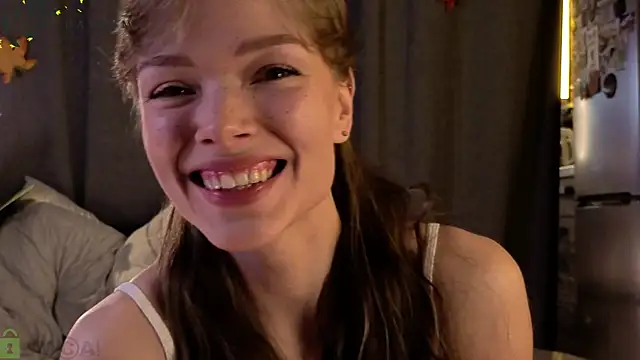 Eva Natsumi online show from November 2025 06:01:02 PM