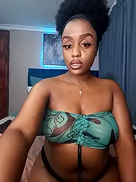 Queen-Chocolate online show from February 2026 09:36:01 PM