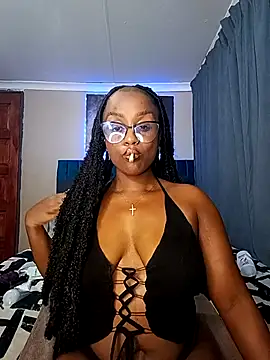 Queen-Chocolate online show from November 2025 06:19:02 PM