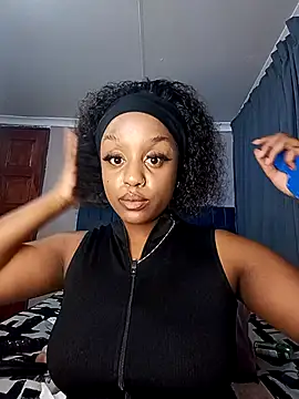 Queen-Chocolate online show from October 2025 06:38:02 PM