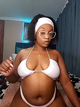 Queen-Chocolate online show from February 2026 09:03:02 PM