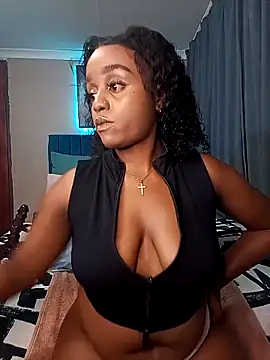 Queen-Chocolate online show from March 2026 08:43:01 PM