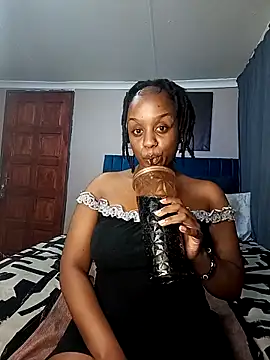 Queen-Chocolate online show from October 2025 06:34:01 AM