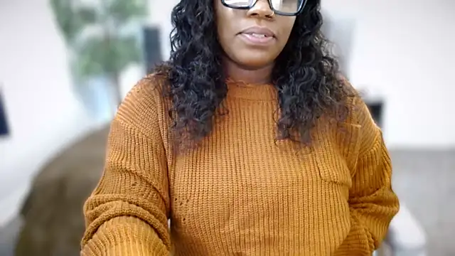 selena42 online show from October 2025 05:20:02 PM