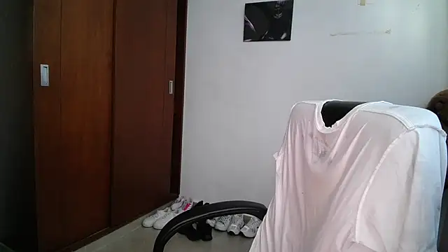 venelope1 online show from November 2025 07:58:01 PM