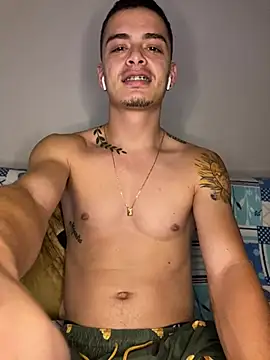 Snapshot of danny_42027 chatting on February 2025 05:12:02 AM danny 42027 online show from February 2025 05:12:02 AM