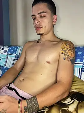 Snapshot of danny_42027 chatting on February 2025 11:00:01 PM danny 42027 online show from February 2025 11:00:01 PM