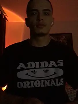 Snapshot of danny_42027 chatting on January 2025 03:29:01 AM danny 42027 online show from January 2025 03:29:01 AM