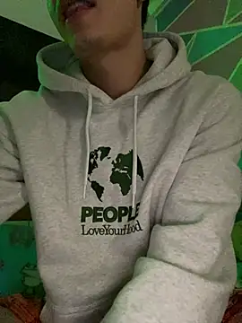 Snapshot of danny_42027 chatting on March 2025 08:04:02 AM danny 42027 online show from March 2025 08:04:02 AM