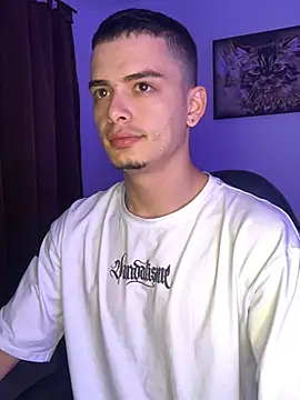 Snapshot of danny_42027 chatting on December 2024 04:53:02 AM danny 42027 online show from December 2024 04:53:02 AM