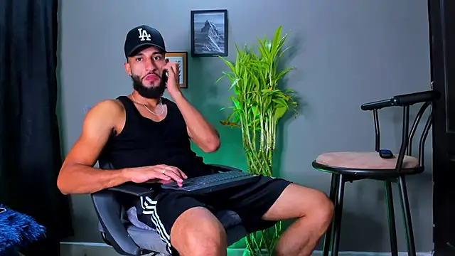 Damian 022 online show from July 2026 01:03:01 AM
