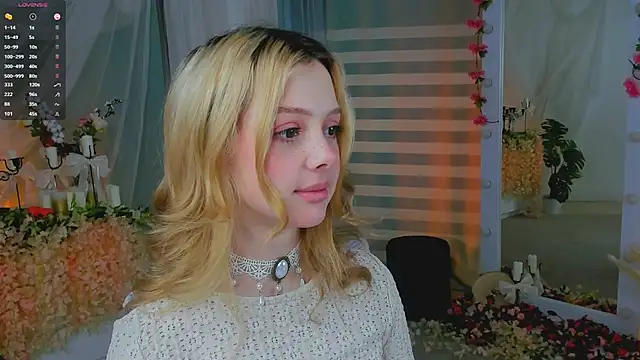 little anitta online show from February 2025 01:05:01 AM