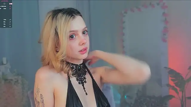 little anitta online show from March 2025 01:02:02 AM