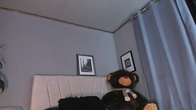 angeli sexi online show from February 2026 12:32:01 AM