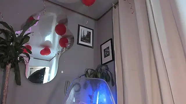 angeli sexi online show from February 2026 12:07:01 AM