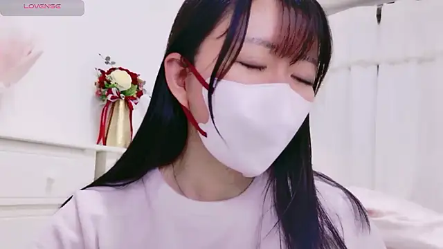 maii- online show from April 2026 06:00:01 PM