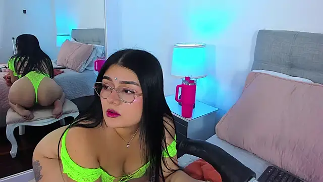 Snapshot of Samantha__Vega chatting on July 2026 08:37:01 PM Samantha Vega online show from July 2026 08:37:01 PM
