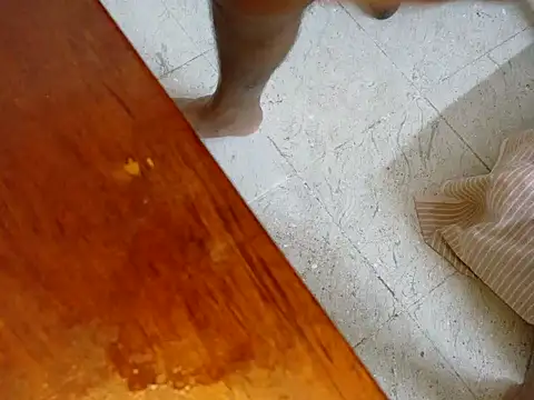 KingCobraClassy online show from November 2025 04:00:01 PM