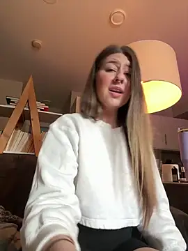 sophielove888 online show from March 2026 04:30:02 PM