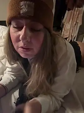 sophielove888 online show from November 2025 09:42:02 PM