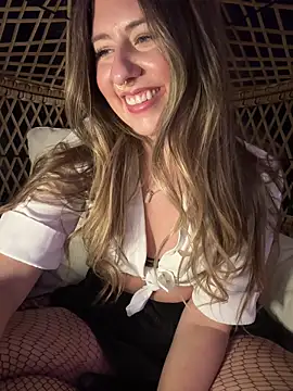 sophielove888 online show from December 2025 12:22:01 AM