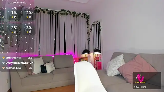 Snapshot of Bella_ev chatting on March 2025 02:46:02 AM Bella ev online show from March 2025 02:46:02 AM