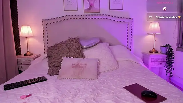 Bella ev online show from April 2026 02:27:02 AM