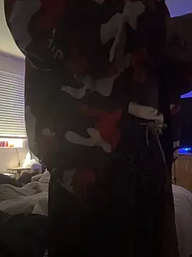 Snapshot of thatdude9_9_9 chatting on April 2026 04:32:01 PM thatdude9 9 9 online show from April 2026 04:32:01 PM