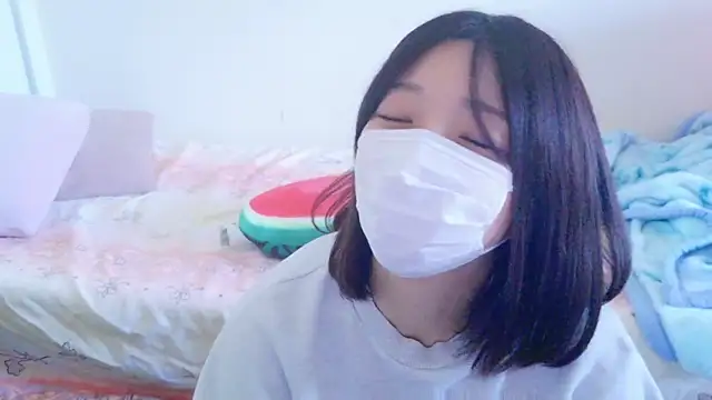 Snapshot of HaruruHappy chatting on March 2025 11:42:01 PM HaruruHappy online show from March 2025 11:42:01 PM