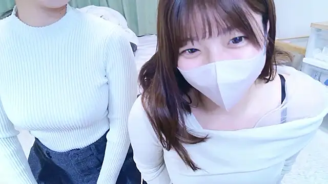 Snapshot of HaruruHappy chatting on November 2025 01:48:02 PM HaruruHappy online show from November 2025 01:48:02 PM