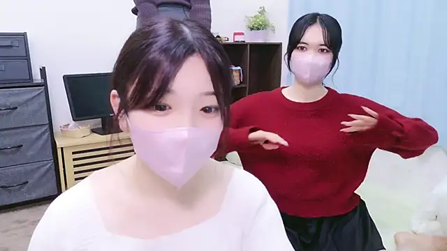 Snapshot of HaruruHappy chatting on March 2025 02:44:01 PM HaruruHappy online show from March 2025 02:44:01 PM