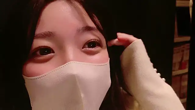 Snapshot of HaruruHappy chatting on March 2025 10:56:02 AM HaruruHappy online show from March 2025 10:56:02 AM