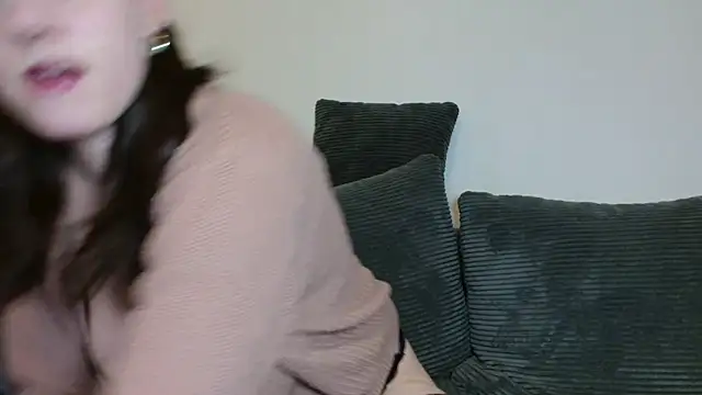 Snapshot of Jasmin-White chatting on February 2026 06:59:02 PM Jasmin-White online show from February 2026 06:59:02 PM