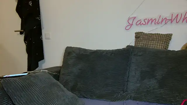 Jasmin-White online show from March 2026 05:35:01 PM