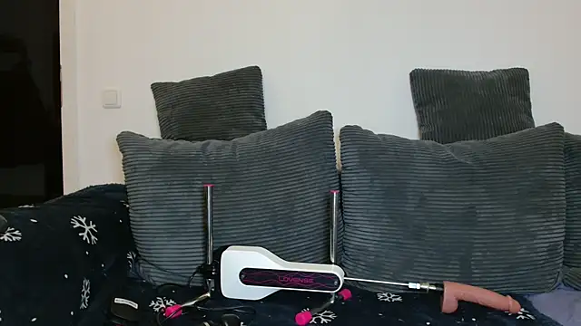 Snapshot of Jasmin-White chatting on January 2026 04:56:02 PM Jasmin-White online show from January 2026 04:56:02 PM