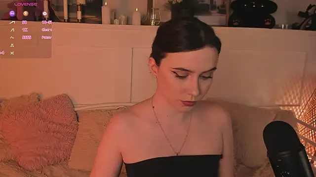 UnaMedison online show from April 2026 10:16:02 AM