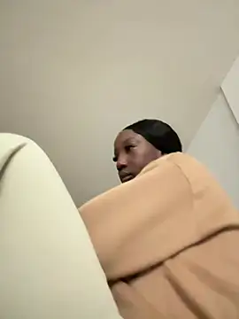 FiorelaLenin online show from February 2026 11:20:02 AM