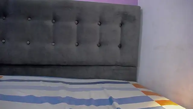 Alejita699 online show from May 2026 10:28:01 PM
