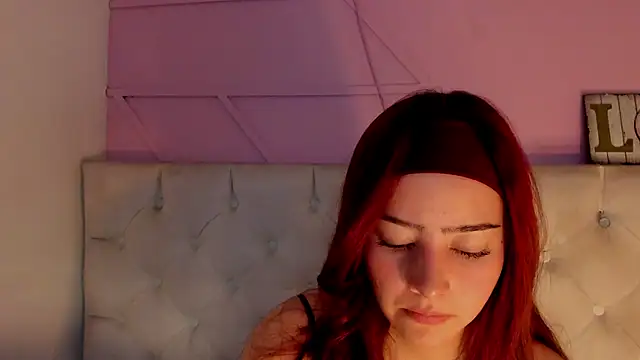 Alejita699 online show from April 2026 04:10:02 PM