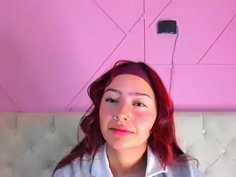 Alejita699 online show from April 2026 07:09:01 PM