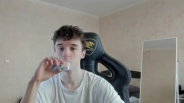 MasonWarholl online show from February 2026 11:53:01 AM