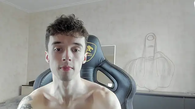 MasonWarholl online show from October 2025 01:34:01 PM