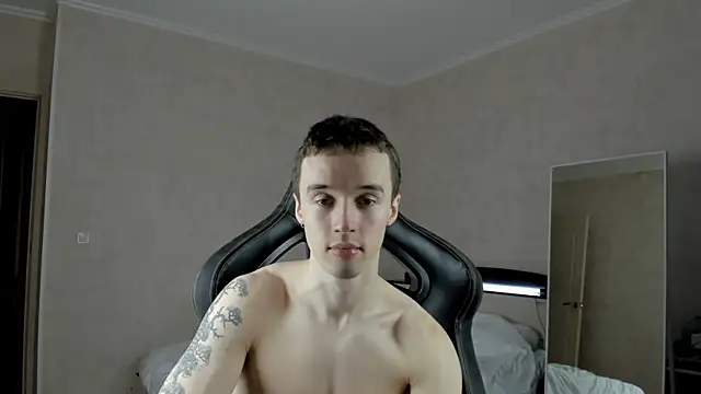 MasonWarholl online show from February 2025 02:26:02 PM