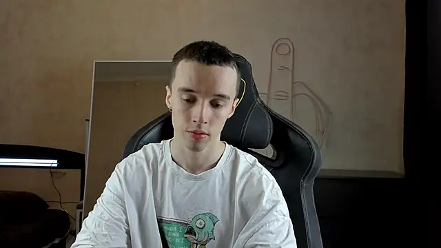 MasonWarholl online show from January 2025 10:52:01 PM