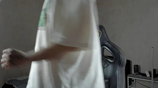 MasonWarholl online show from February 2026 08:08:02 PM