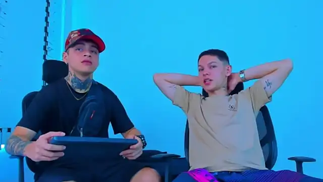 Snapshot of HOT_boy2025 chatting on November 2025 08:46:01 PM HOT boy2025 online show from November 2025 08:46:01 PM